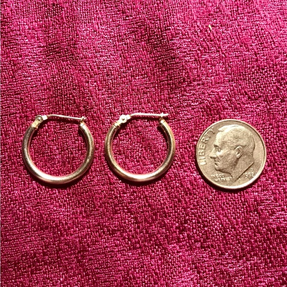 14K WHITE GOLD HOOPS - Picture 3 of 3